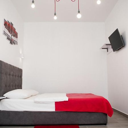 Deluxe Apartment In Old City Center Lviv Exteriör bild